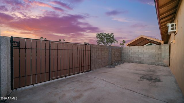 11218 N 52ND Lane, Glendale, AZ 85304