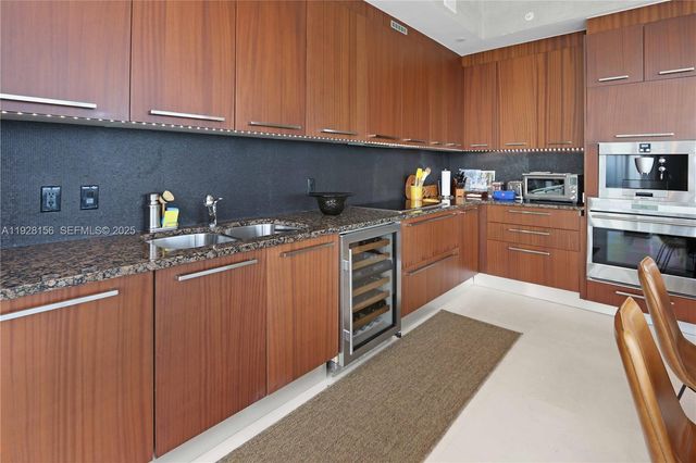 15901 Collins Avenue 1101, Sunny Isles Beach, FL 33160