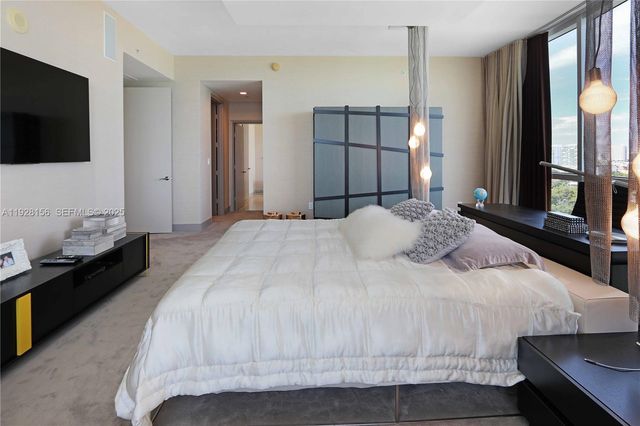 15901 Collins Avenue 1101, Sunny Isles Beach, FL 33160