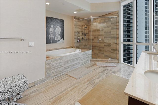 15901 Collins Avenue 1101, Sunny Isles Beach, FL 33160