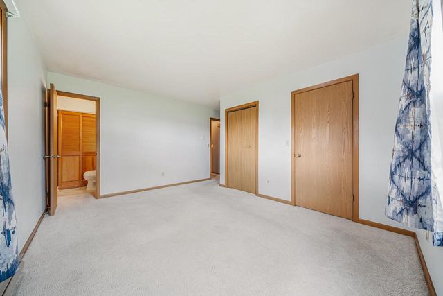 1313 WITTMANN PARK LANE, Menasha, WI 54952