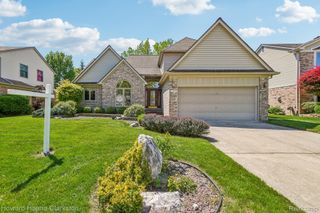 19618 Shorecrest Drive, Clinton Charter Township, MI 48038