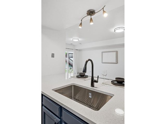 3790 Iris Ave B, Boulder, CO 80301