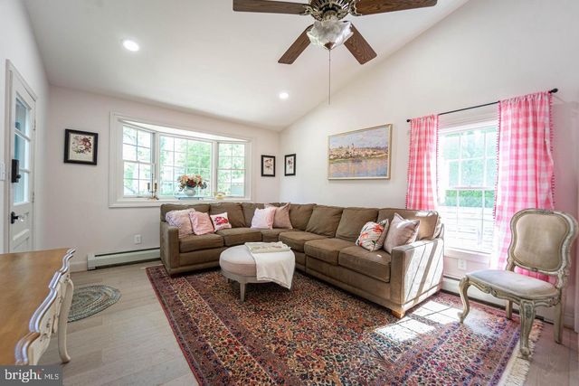 206 LINDEN AVE, Edgewater, MD 21037