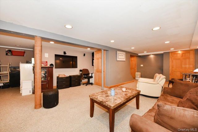 3680 Stokes Avenue, Bethpage, NY 11714
