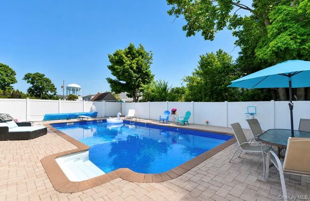 3680 Stokes Avenue, Bethpage, NY 11714