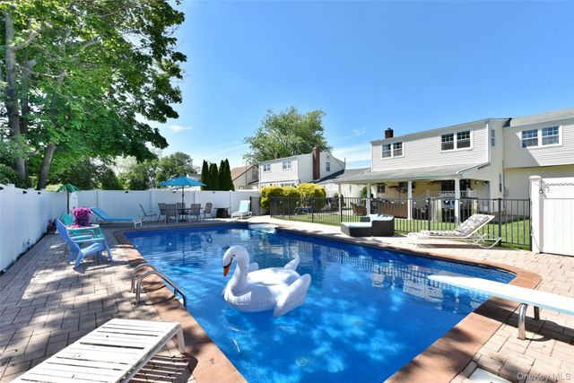 3680 Stokes Avenue, Bethpage, NY 11714
