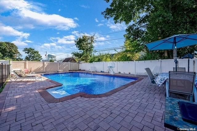 3680 Stokes Avenue, Bethpage, NY 11714