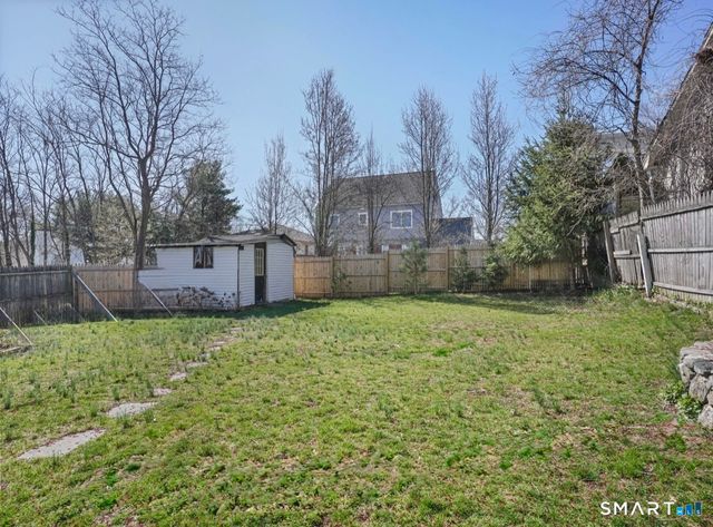 709 Tunxis Hill Road, Fairfield, CT 06824
