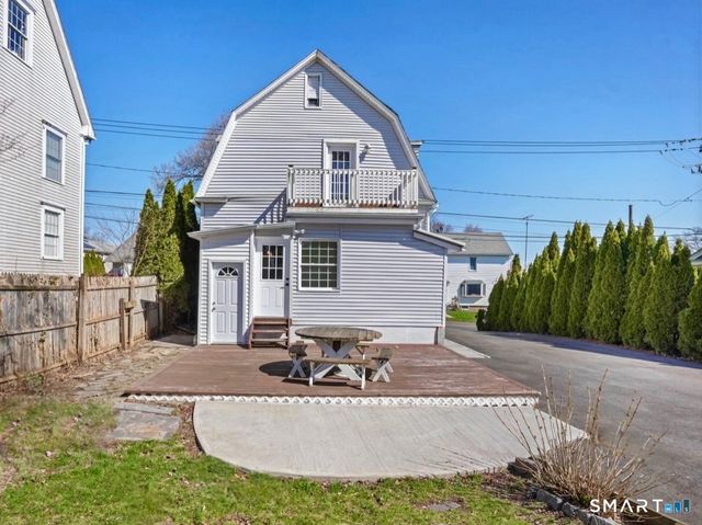 709 Tunxis Hill Road, Fairfield, CT 06824