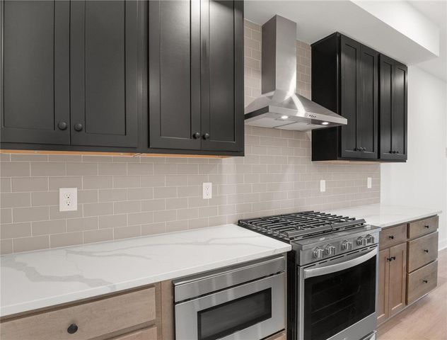 325 Palisade Way, Cranberry Twp, PA 16066