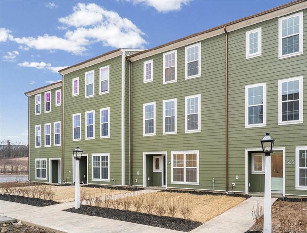 325 Palisade Way, Cranberry Twp, PA 16066