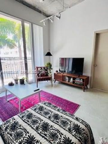 2001 Biscayne Blvd 2405, Miami, FL 33137