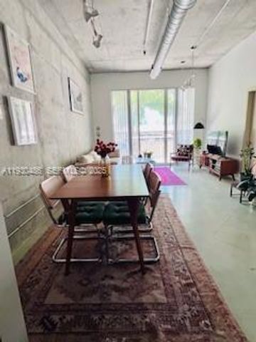 2001 Biscayne Blvd 2405, Miami, FL 33137