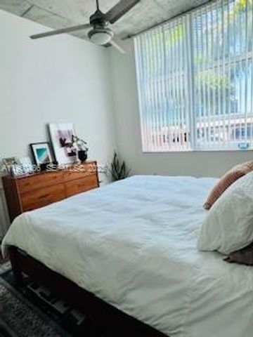 2001 Biscayne Blvd 2405, Miami, FL 33137