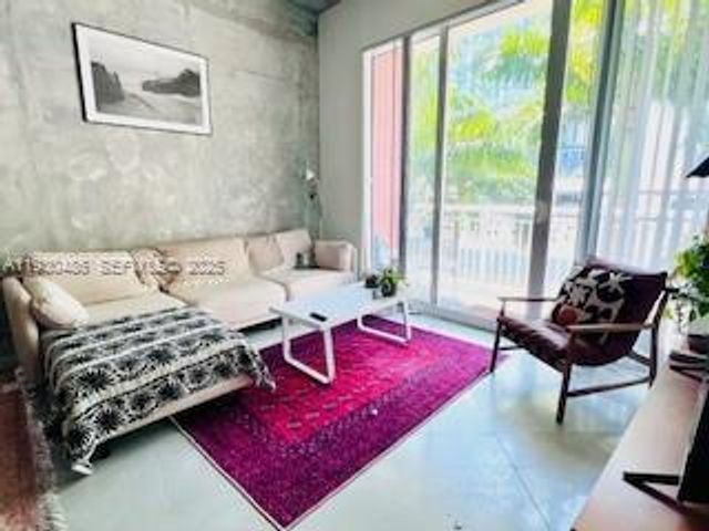 2001 Biscayne Blvd 2405, Miami, FL 33137