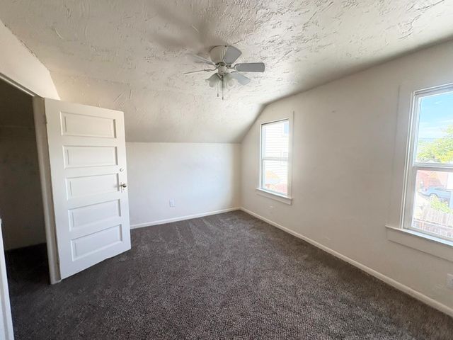 110 Church St, Jackson, CA 95642