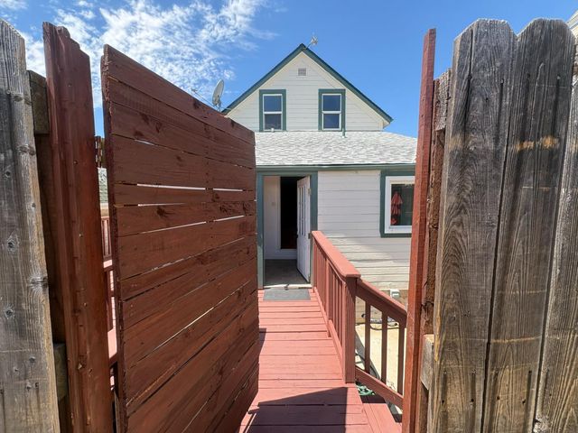 110 Church St, Jackson, CA 95642