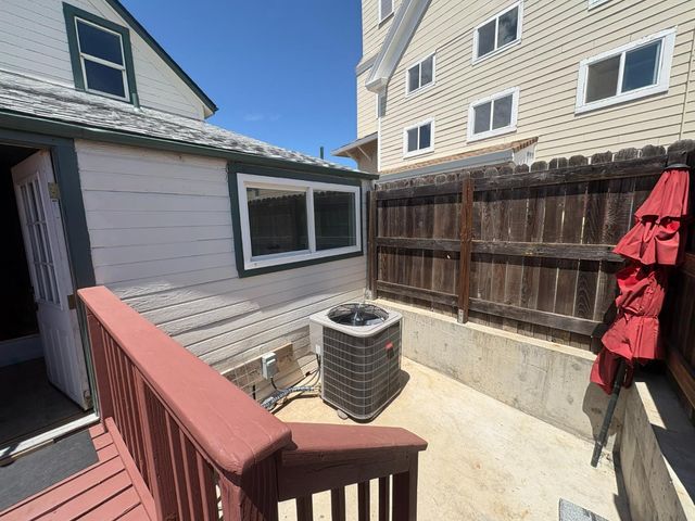 110 Church St, Jackson, CA 95642