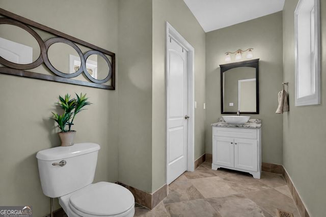 141 Shadow Walk Drive, Mount Airy, GA 30563