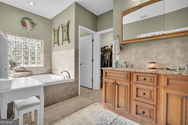 141 Shadow Walk Drive, Mount Airy, GA 30563