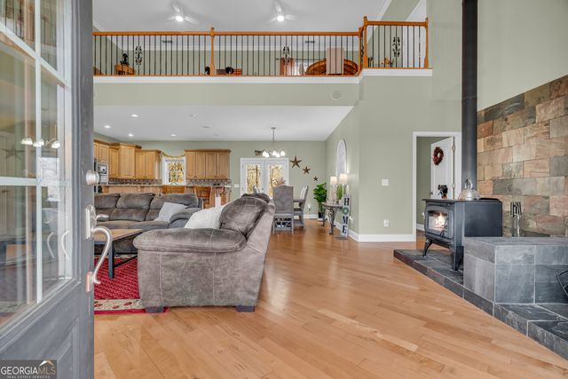 141 Shadow Walk Drive, Mount Airy, GA 30563