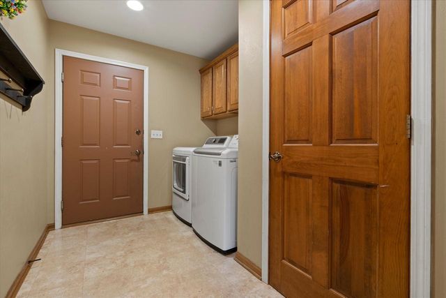 W309N7516 Champion RUN, Hartland, WI 53029