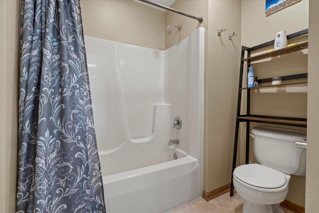 W309N7516 Champion RUN, Hartland, WI 53029