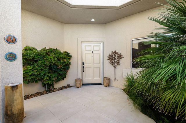 13 Pine Valley Drive, Rancho Mirage, CA 92270