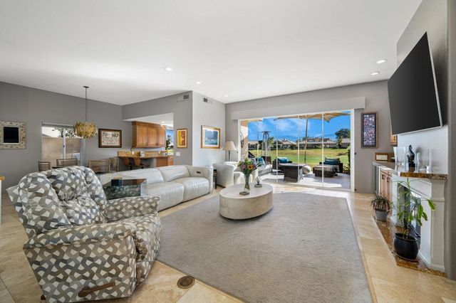 13 Pine Valley Drive, Rancho Mirage, CA 92270