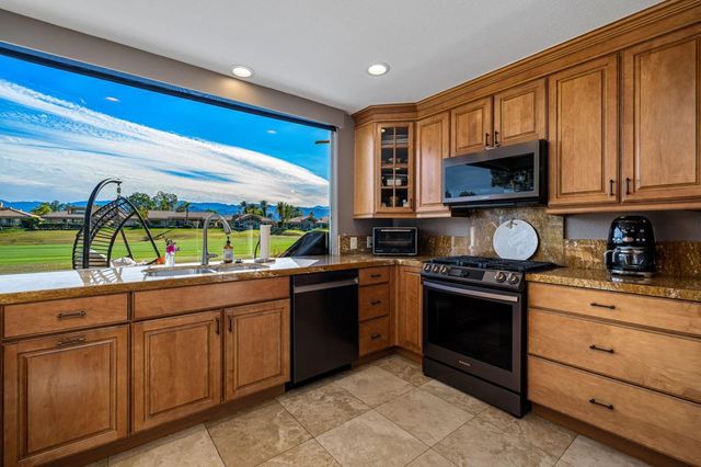 13 Pine Valley Drive, Rancho Mirage, CA 92270