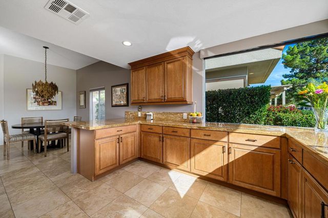 13 Pine Valley Drive, Rancho Mirage, CA 92270