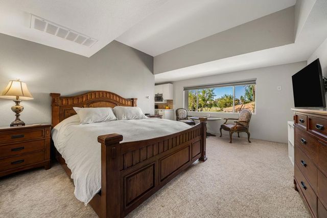 13 Pine Valley Drive, Rancho Mirage, CA 92270