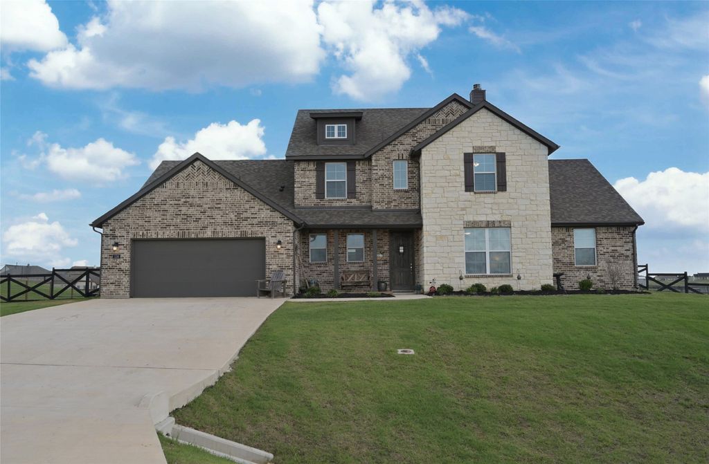 116 Spanish Moss Trail, Rhome, TX 76078