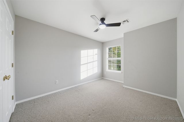 9252 S 88th East Place, Tulsa, OK 74133