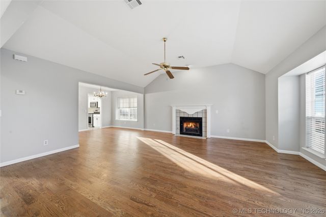 9252 S 88th East Place, Tulsa, OK 74133