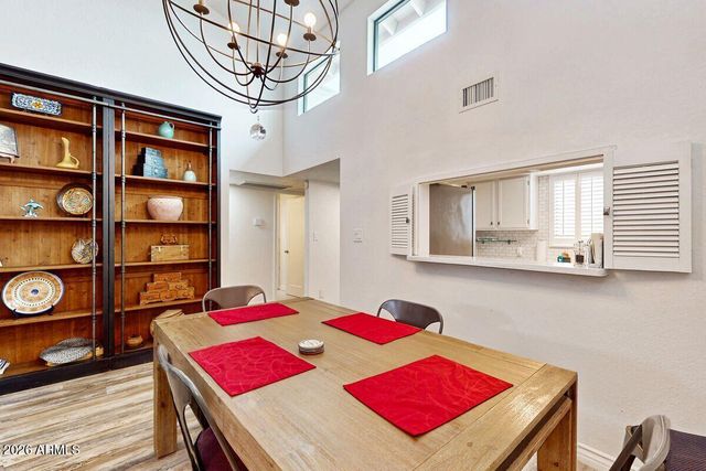 7643 E SANDALWOOD Drive, Scottsdale, AZ 85250