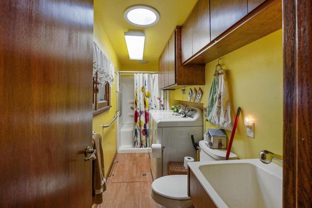 25215 W Loomis ROAD, Wind Lake, WI 53185