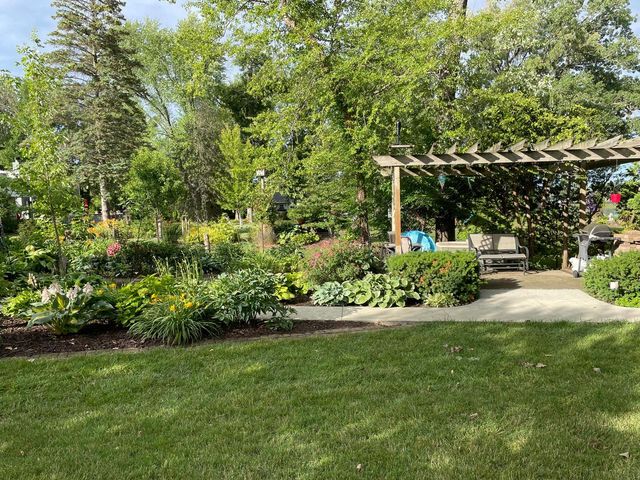 25215 W Loomis ROAD, Wind Lake, WI 53185