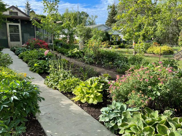 25215 W Loomis ROAD, Wind Lake, WI 53185