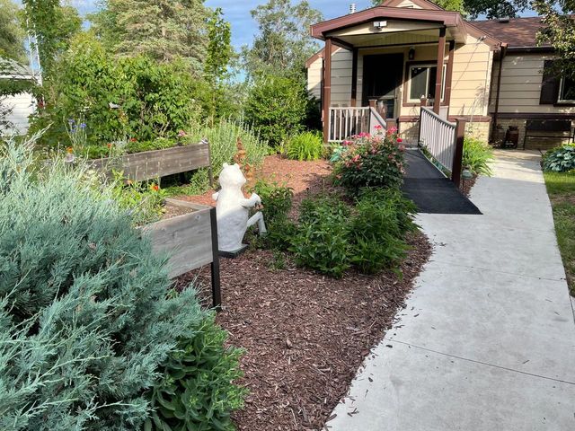 25215 W Loomis ROAD, Wind Lake, WI 53185