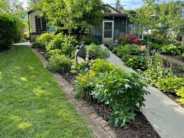 25215 W Loomis ROAD, Wind Lake, WI 53185