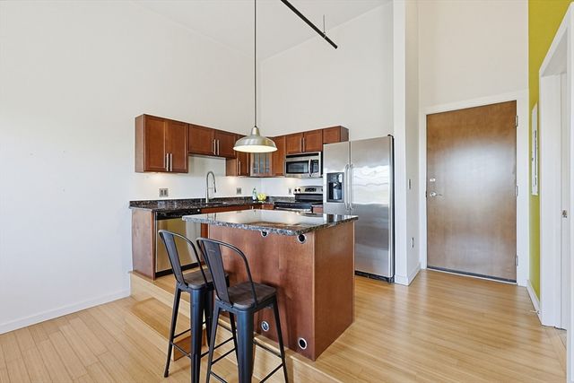 1511 Main Street CPH9, Worcester, MA 01603