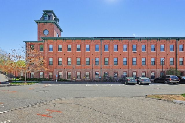 1511 Main Street CPH9, Worcester, MA 01603