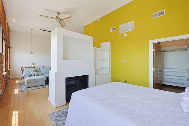 1511 Main Street CPH9, Worcester, MA 01603