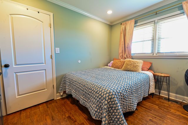 7279 Pinhook Pike, Collinwood, TN 38450