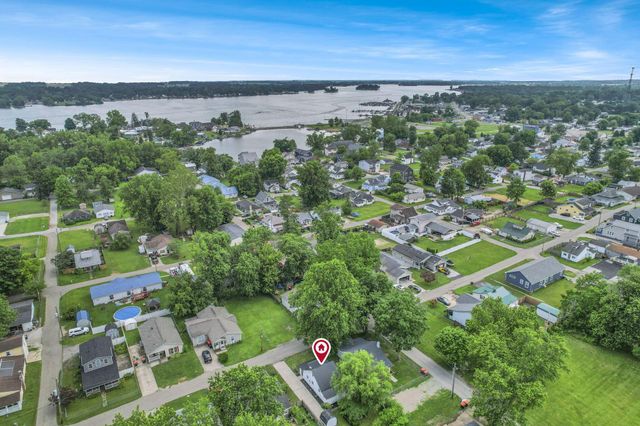 341 Highland Avenue, Buckeye Lake, OH 43008