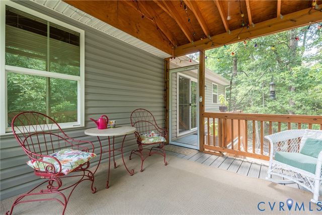 10312 Sun Ridge Ln, Richmond, VA 23236