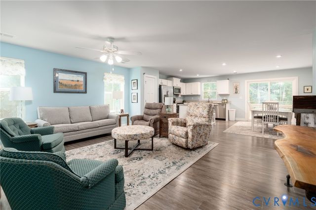 10312 Sun Ridge Ln, Richmond, VA 23236