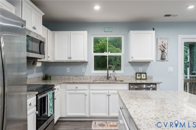 10312 Sun Ridge Ln, Richmond, VA 23236